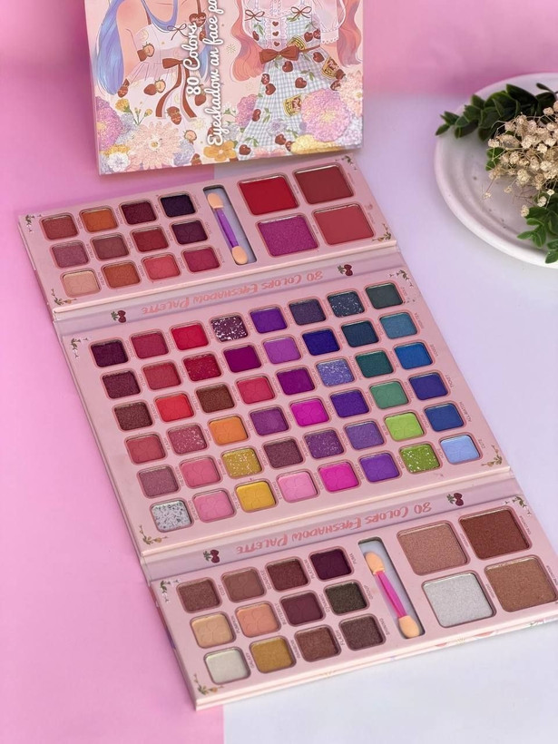 سایه کتابی آیگودوکو